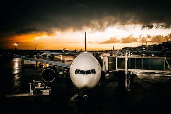 travel hacking tips, frequent flyer programs, free flights