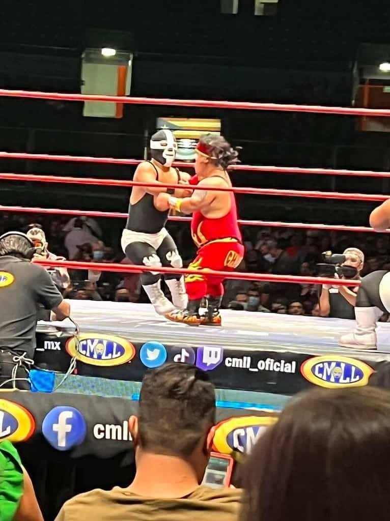 Little man fighting