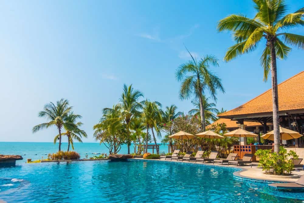 Hotel with Swimingpool