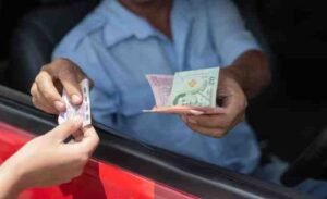 tipping in Thailand