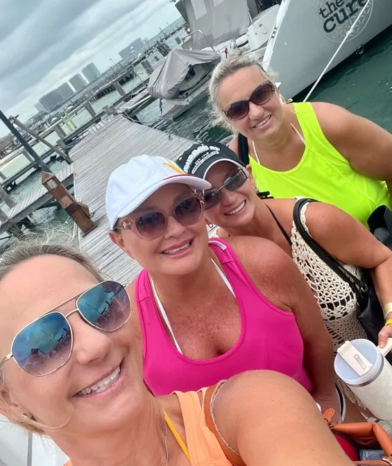 Travel Tribe