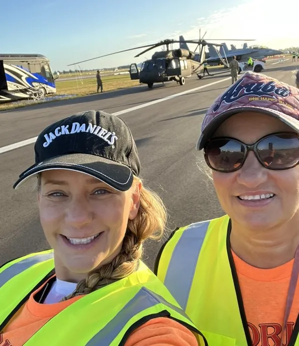Volunteering while traveling 